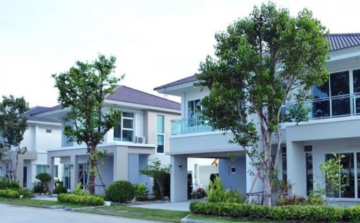 Baan Alicha SUKSAWAT-PRACHAUTHIT Baan Alicha SUKSAWAT-PRACHAUTHIT