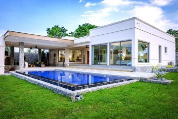 Luxury homes for sale in Thailand - JamesEdition