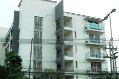 Ban Rom Mai Condominium