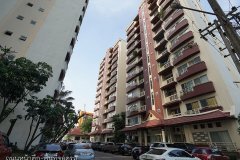 Ban Suan Sue Trong 1