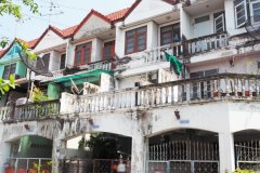 Baan Samphan Villa