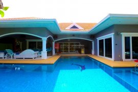 5 Bedroom Villa for sale in Jomtien Park Villas, Jomtien, Chonburi