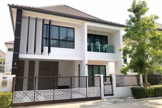 houses for sale in bangkok thailand property