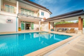 9 Bedroom Villa for sale in Chalong, Phuket
