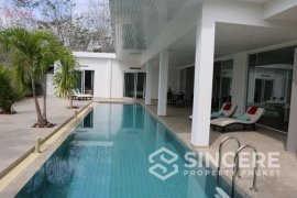 3 Bedroom Villa for Sale or Rent in Thep Krasatti, Phuket