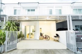 3 Bedroom Townhouse for sale in Chiang Mai, Chiang Mai