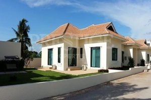 4 Bedroom House for Sale or Rent in Pong, Chonburi