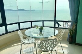 3 Bedroom Condo for sale in Ban Amphur, Chonburi