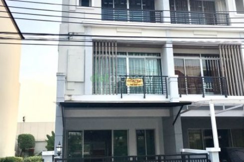 3 Bedroom Townhouse For Rent In Baan Klang Muang Urbanion Srinakarin Nong Bon Bangkok