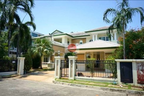 5 Bedroom House For Rent In Nong Bon Bangkok