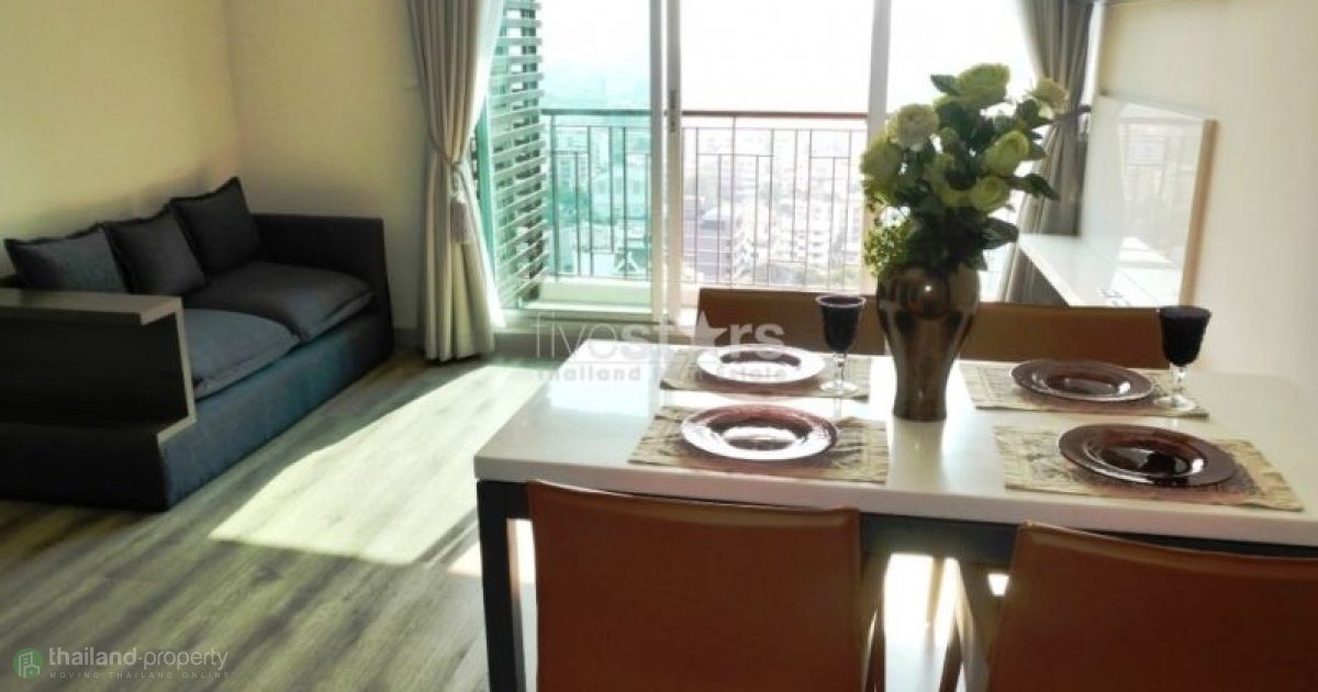 Light And Airy 2 Bedroom Apartment With Open View From All