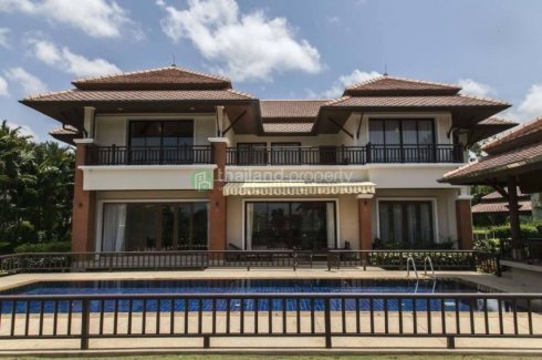 4 Bedroom Villa For Sale In Laguna Phuket