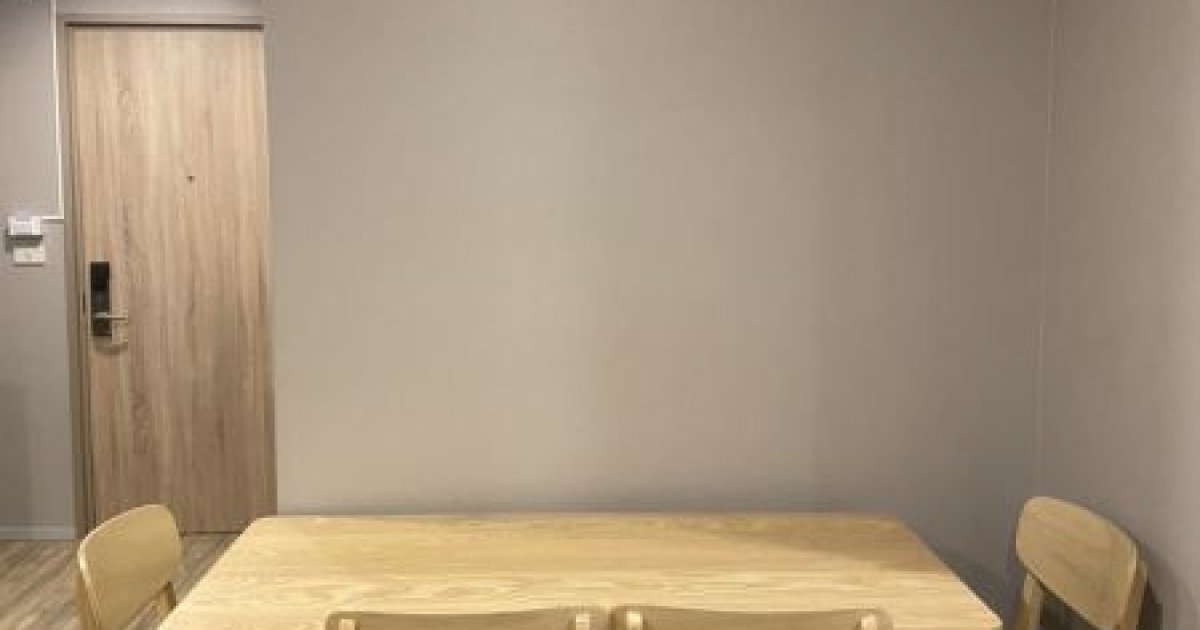 2 Bedroom Condo for Rent near Surasak BTS / MRT station - MSP-41828. 📌