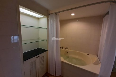 2 Bedroom Condo for rent in Supalai Place, Khlong Toei Nuea, Bangkok