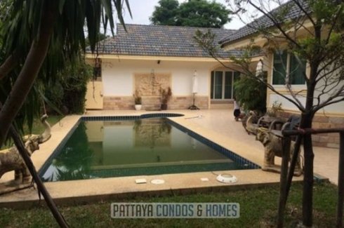 3 Bedroom Villa For Rent In East Pattaya Chonburi - 