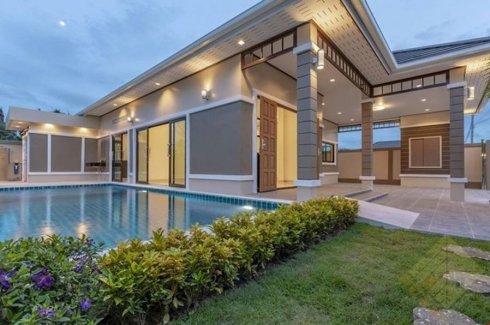 3 Bedroom Villa For Rent In Pattaya Chonburi - 