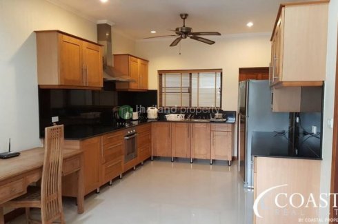 2 Bedroom House For Rent In Bang Lamung Chonburi