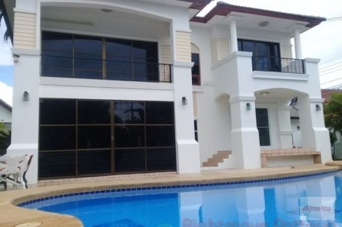 6 Bedroom House For Rent In Central Park 4 Chonburi