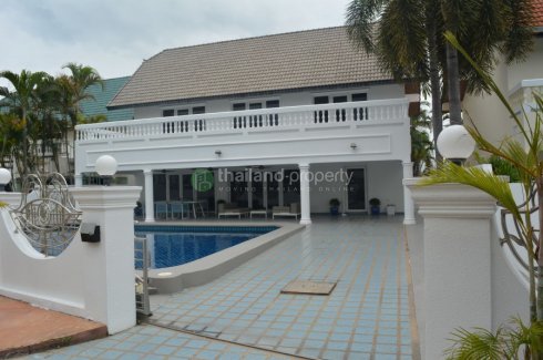 3 Bedroom House For Sale In East Pattaya Chonburi