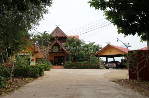 2 Homes 6 Cabin Resort For Sale Nakhon Phanom Thailand