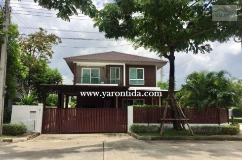 3 Bedroom House For Sale In Pruklada Wongwaen Hathairat Sam Wa Tawan Tok Bangkok - 