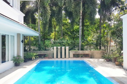 4 Bedroom Villa For Rent In Khlong Toei Nuea Bangkok Near Bts Thong Lo - 