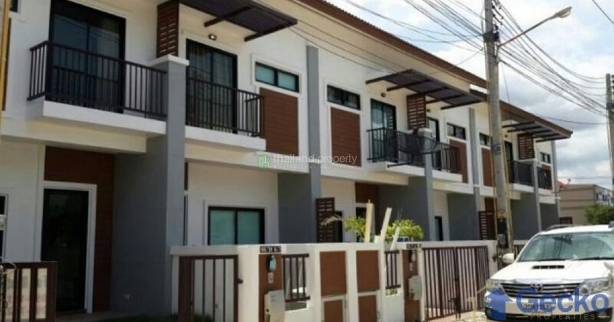 2 Bedroom House For Rent In East Pattaya Chonburi Chonburi